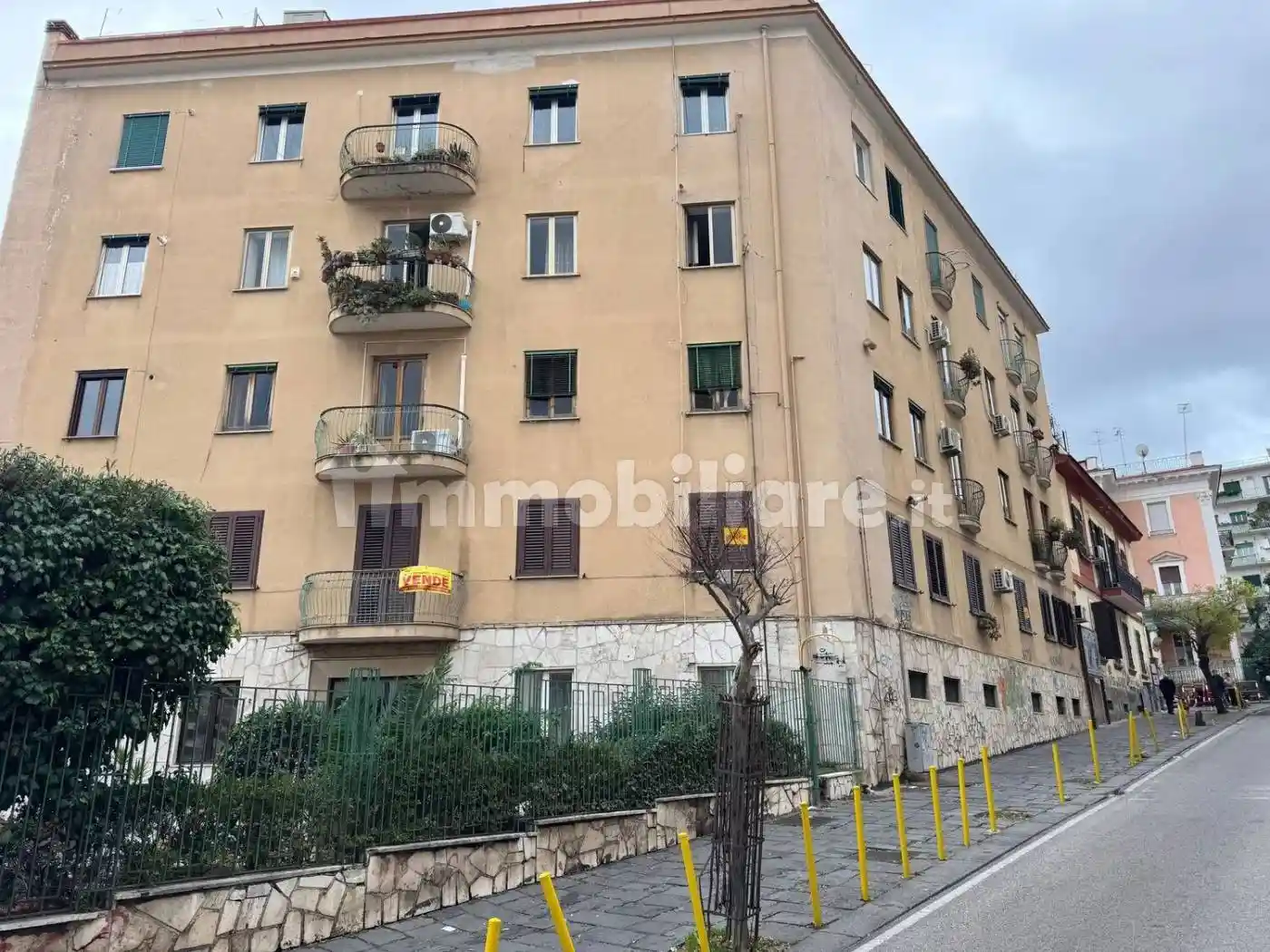 Appartamento in vendita a Napoli