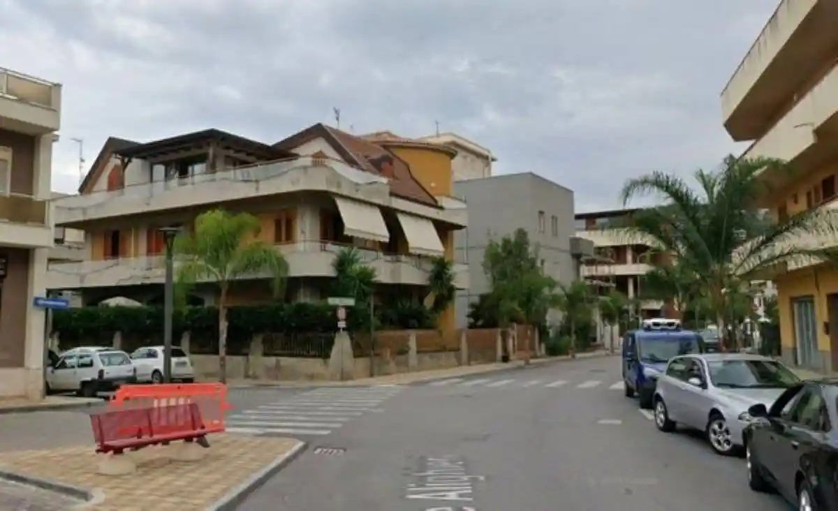 Appartamento in vendita a Brolo