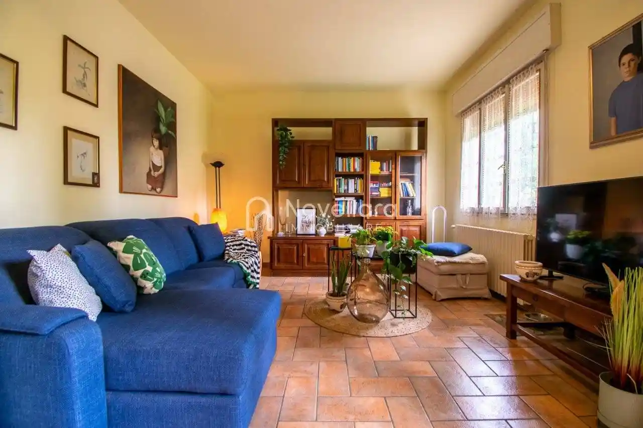 Villa in vendita a Novellara