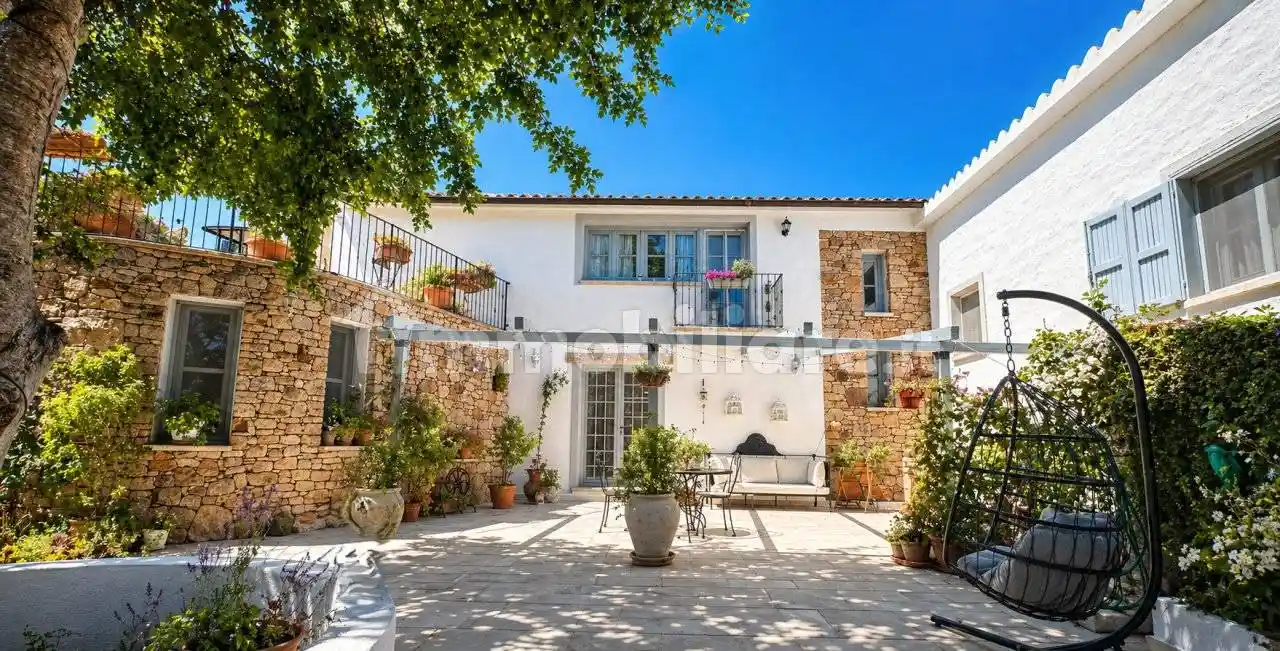 Villa in vendita a Olbia
