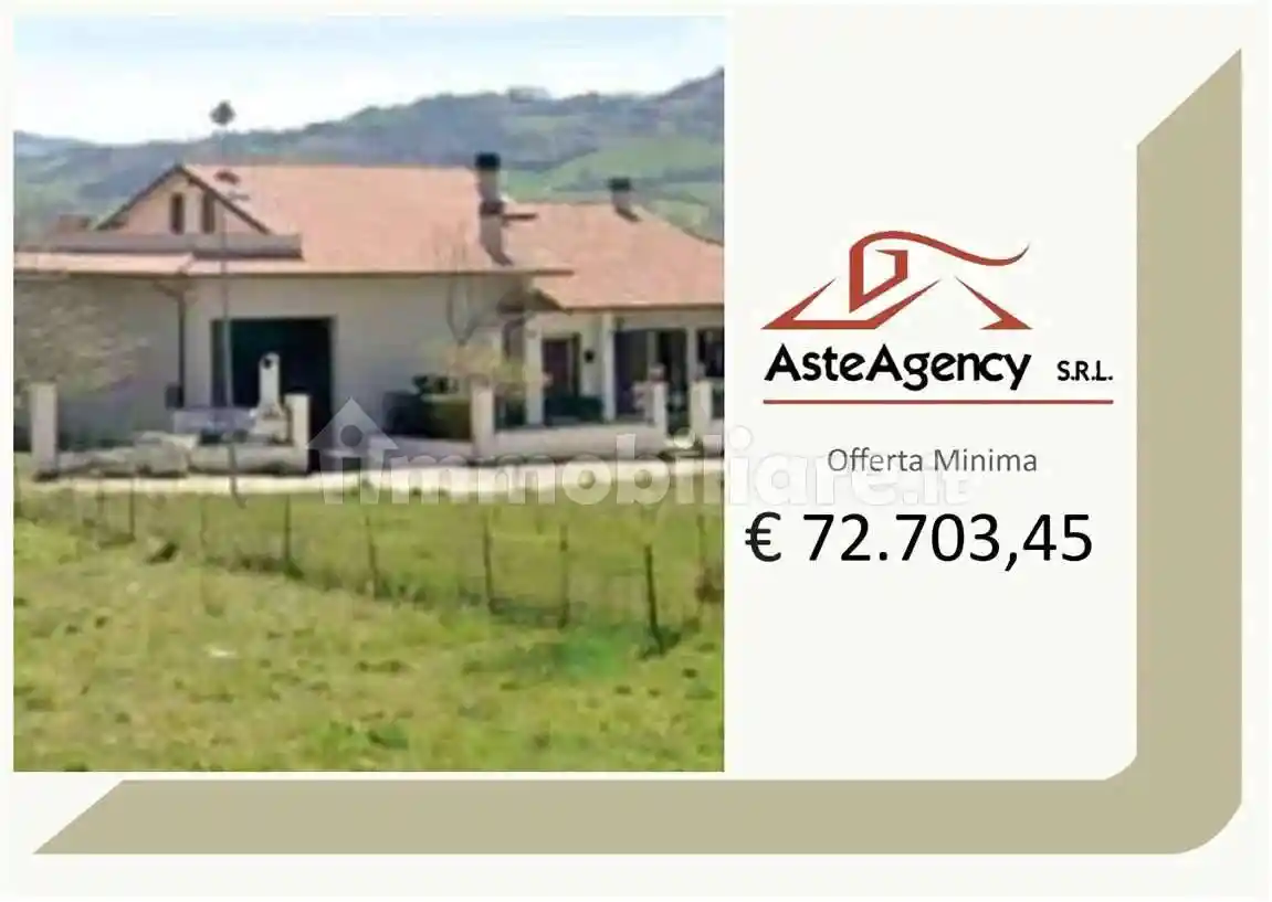 Villa in vendita a Gualdo Tadino