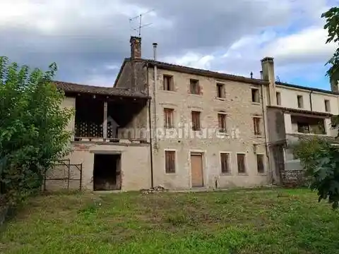 Rustico - Casale in vendita a Farra di Soligo