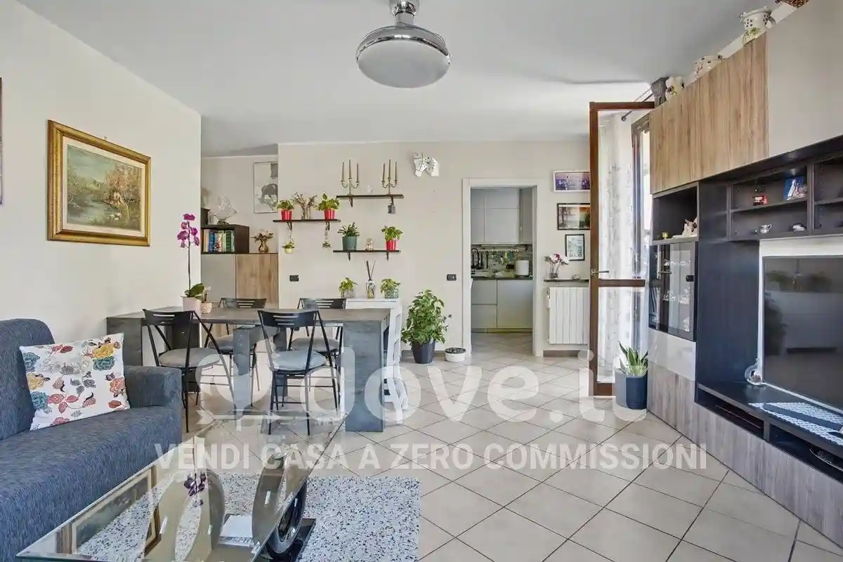 Appartamento in vendita a Gavirate