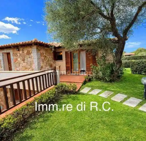Appartamento in vendita a San Teodoro