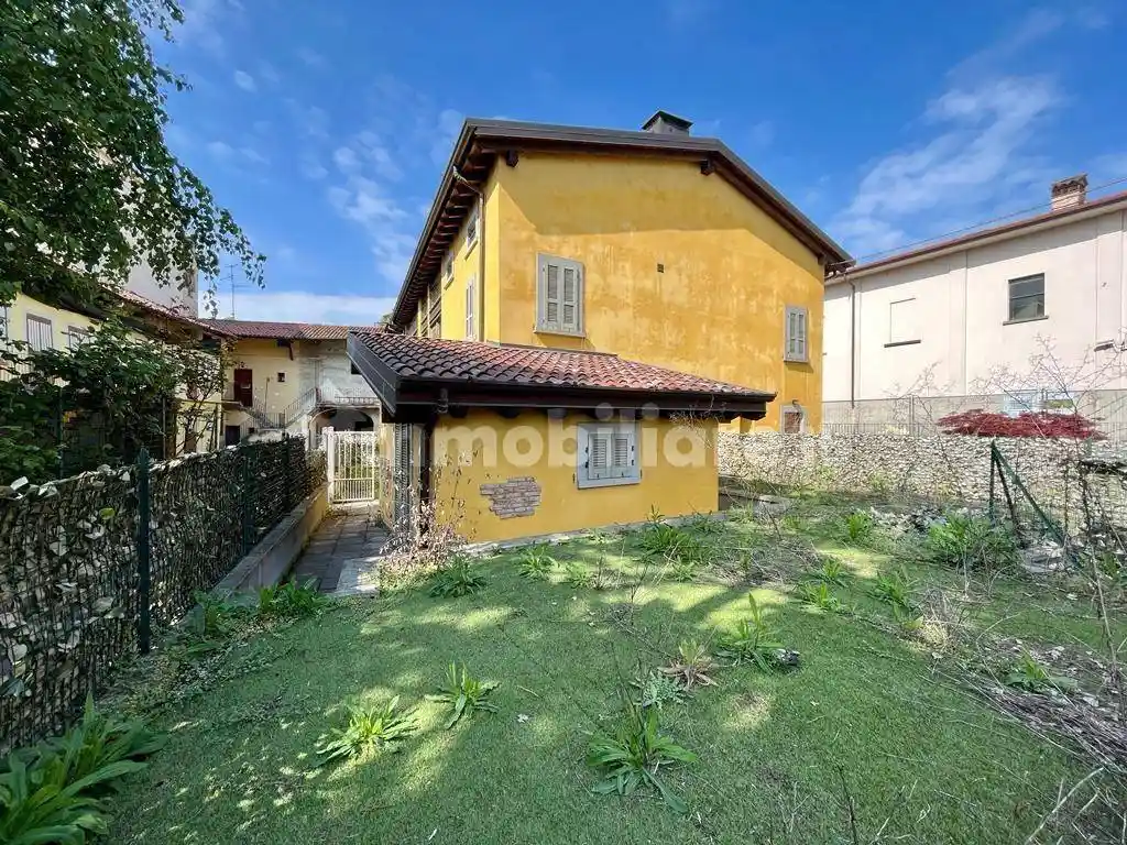 Appartamento in vendita a Bergamo