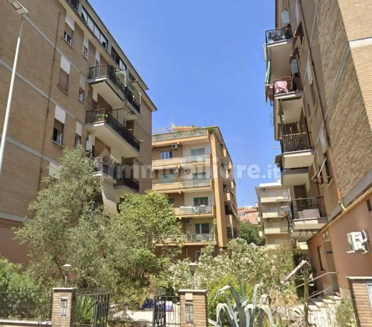 Appartamento in vendita a Roma