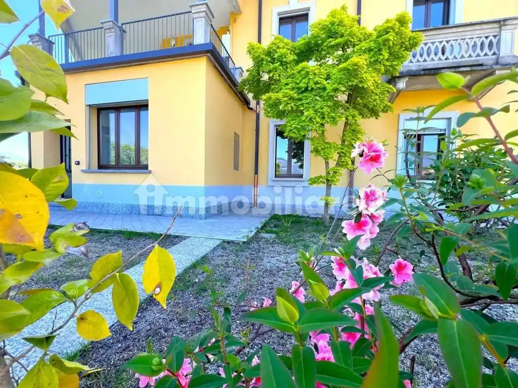 Appartamento in vendita a Luino