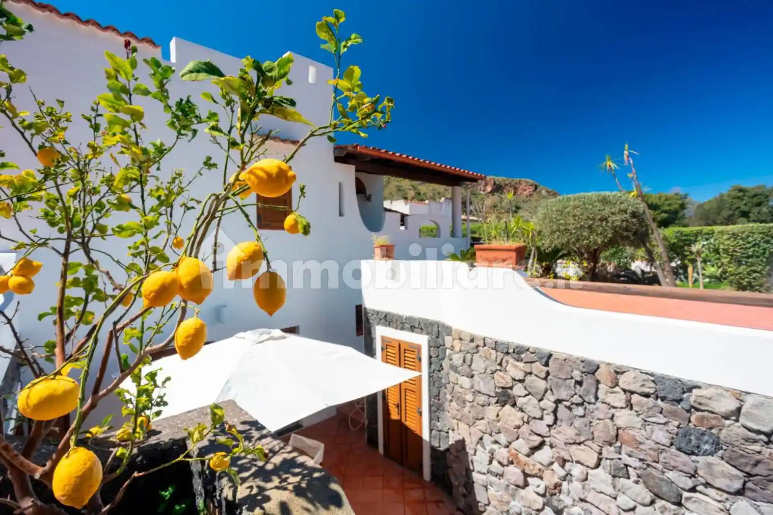 Villa in vendita a Lipari