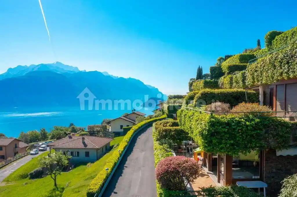 Appartamento in vendita a Menaggio