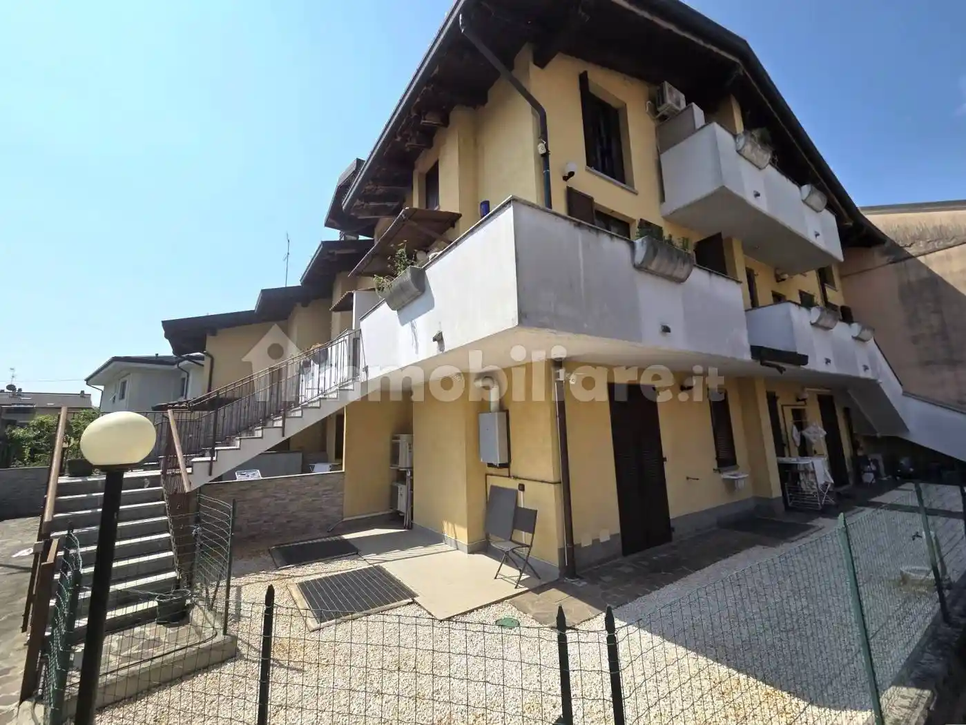 Appartamento in vendita a Caponago