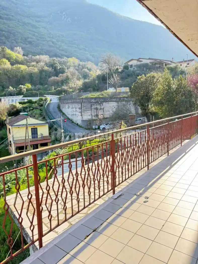 Appartamento in affitto a Sgurgola