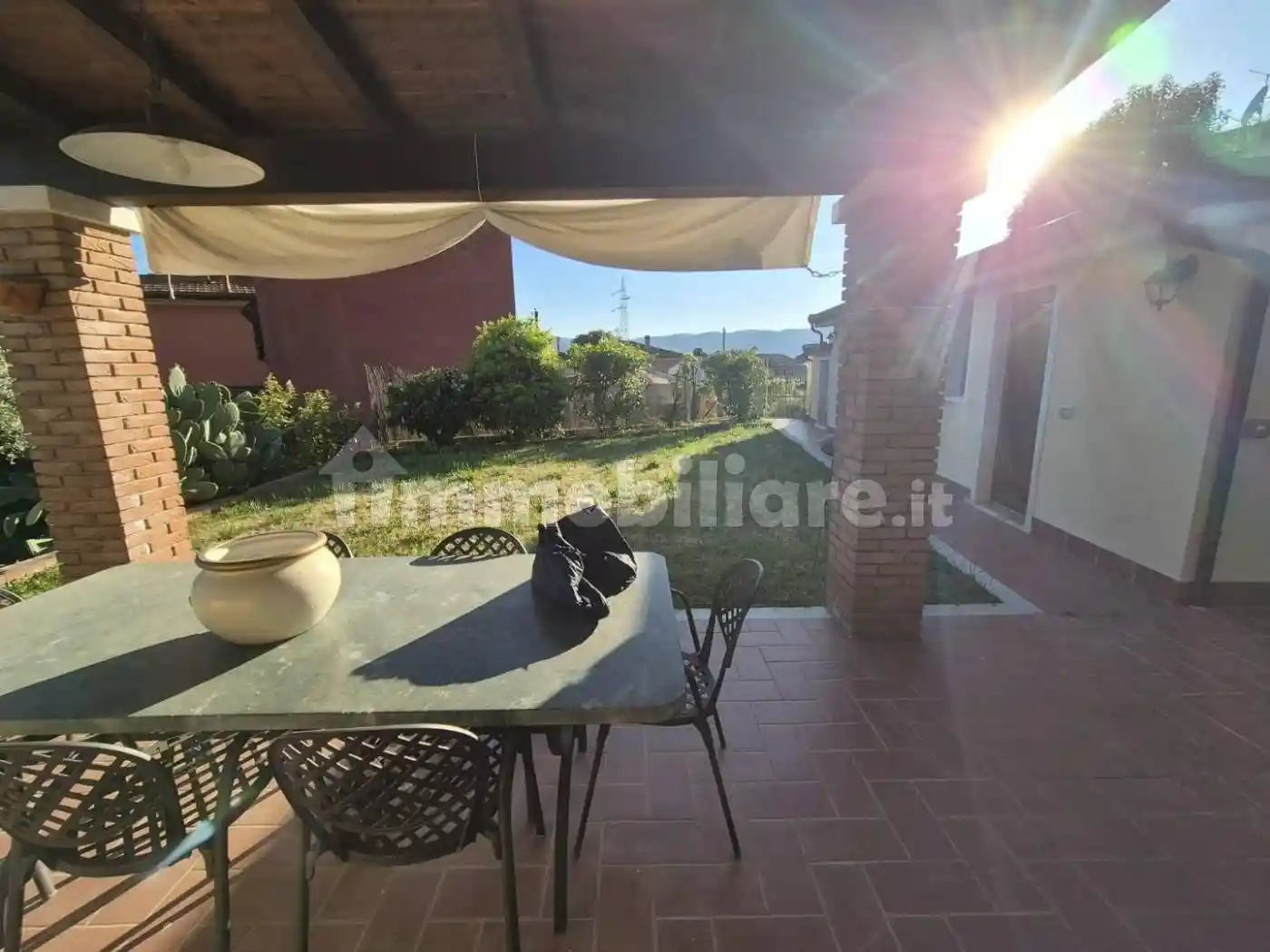 Villa in vendita a Castelnuovo Magra