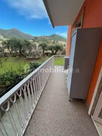 Appartamento in affitto a Arenzano