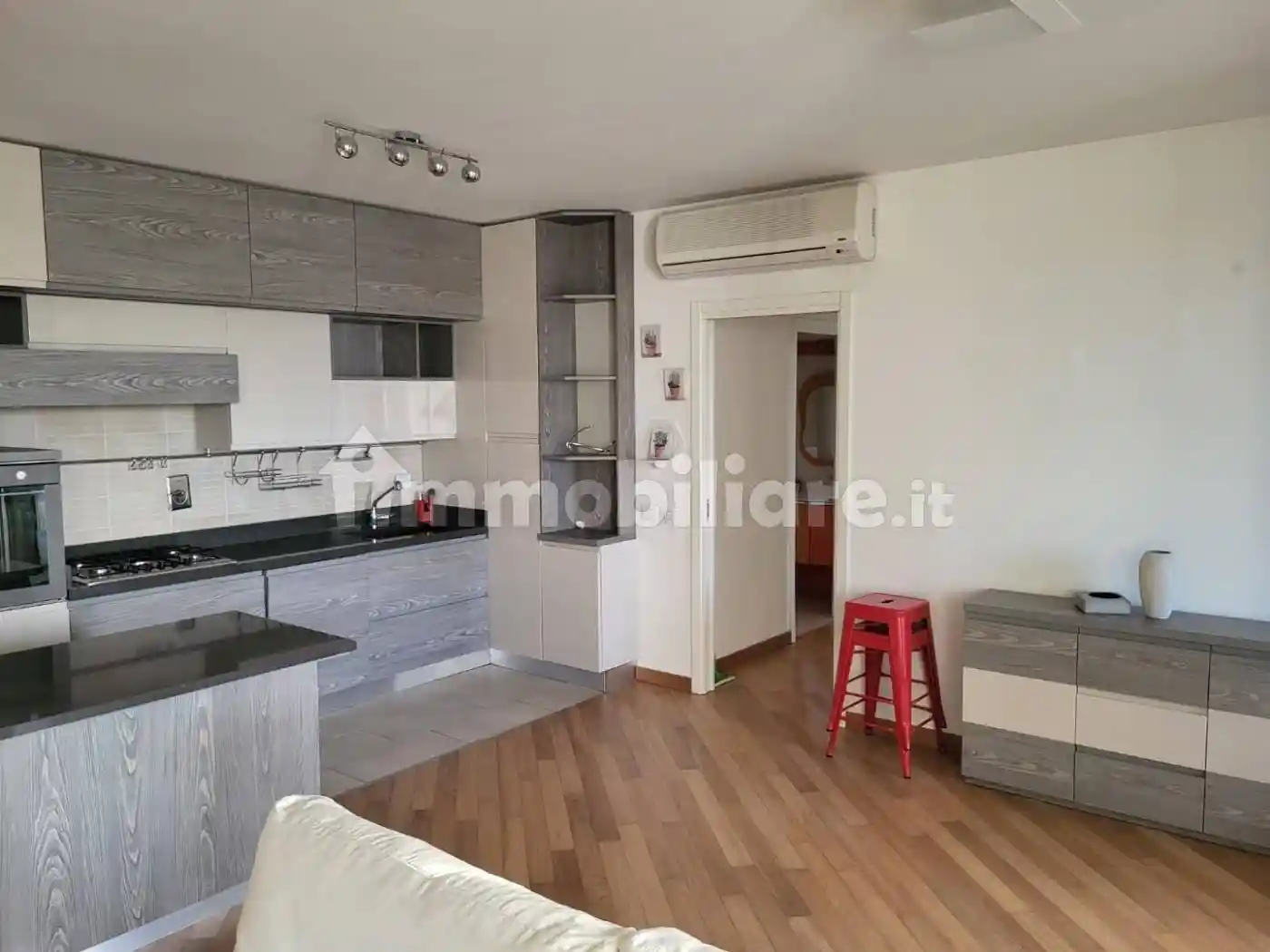 Appartamento in affitto a Scandicci