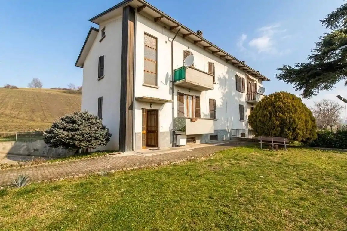 Casa indipendente in vendita a Langhirano