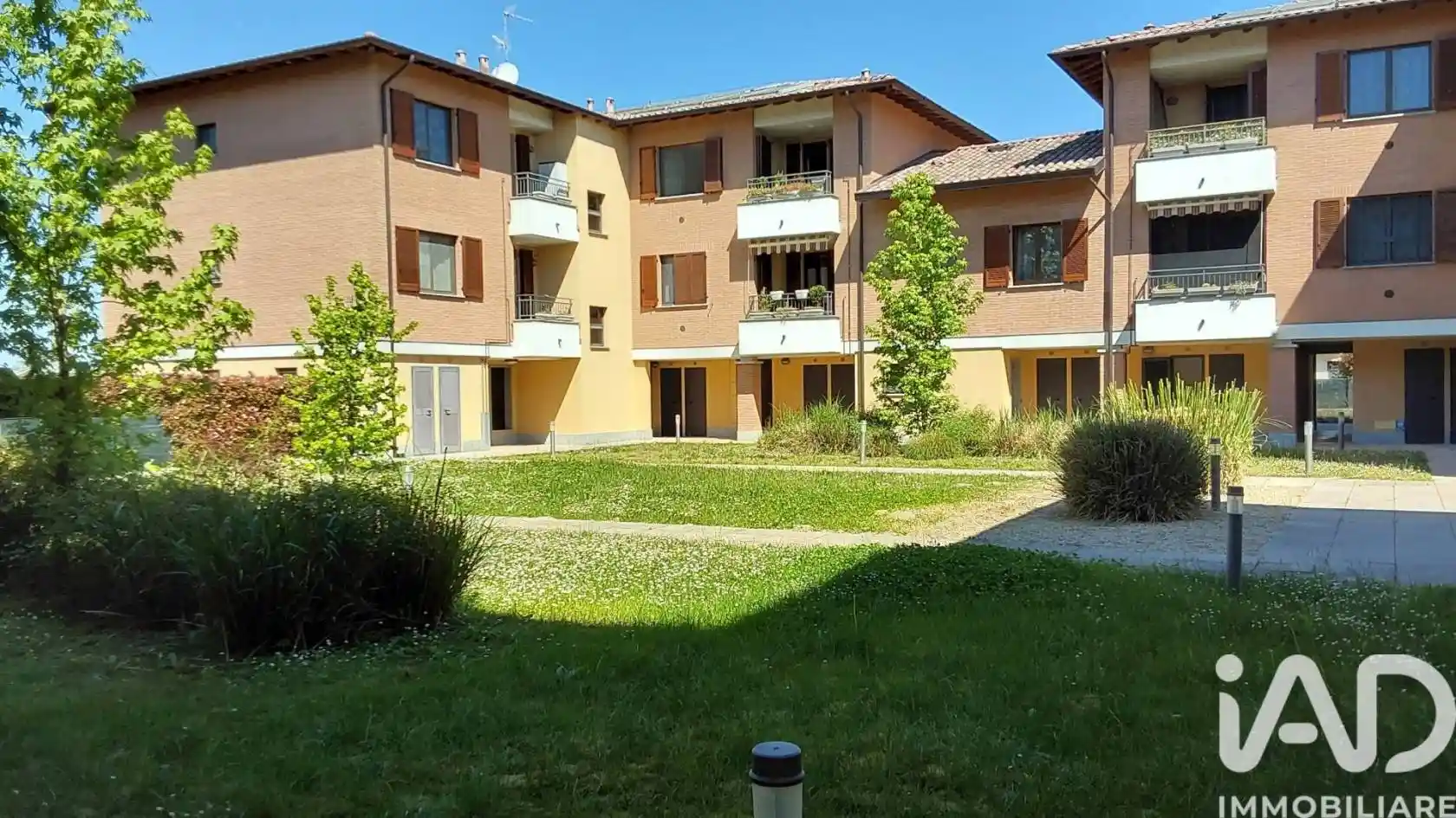 Appartamento in vendita a Travacò Siccomario