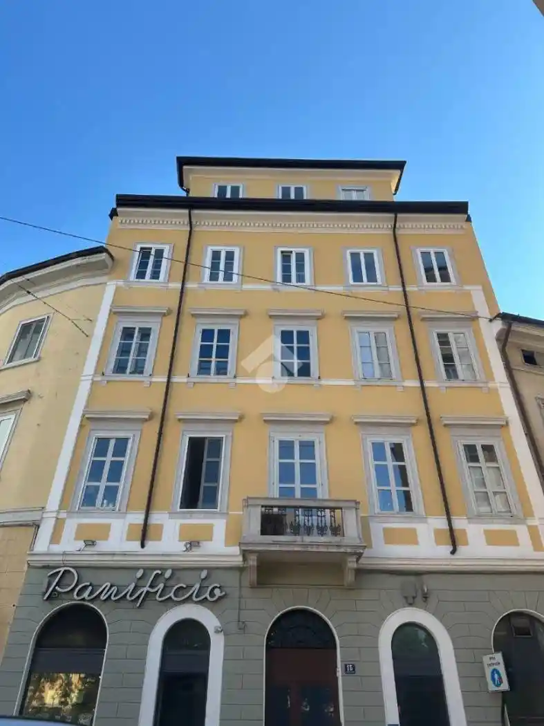 Appartamento in vendita a Trieste