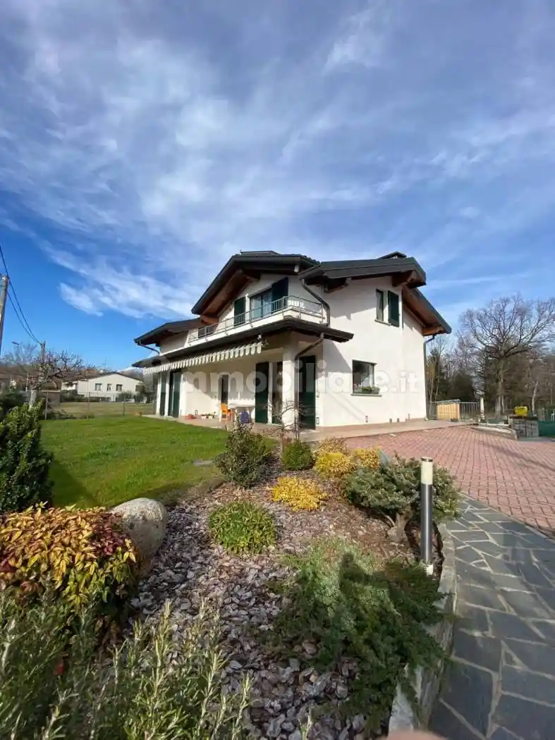 Villa in vendita a Villa Guardia