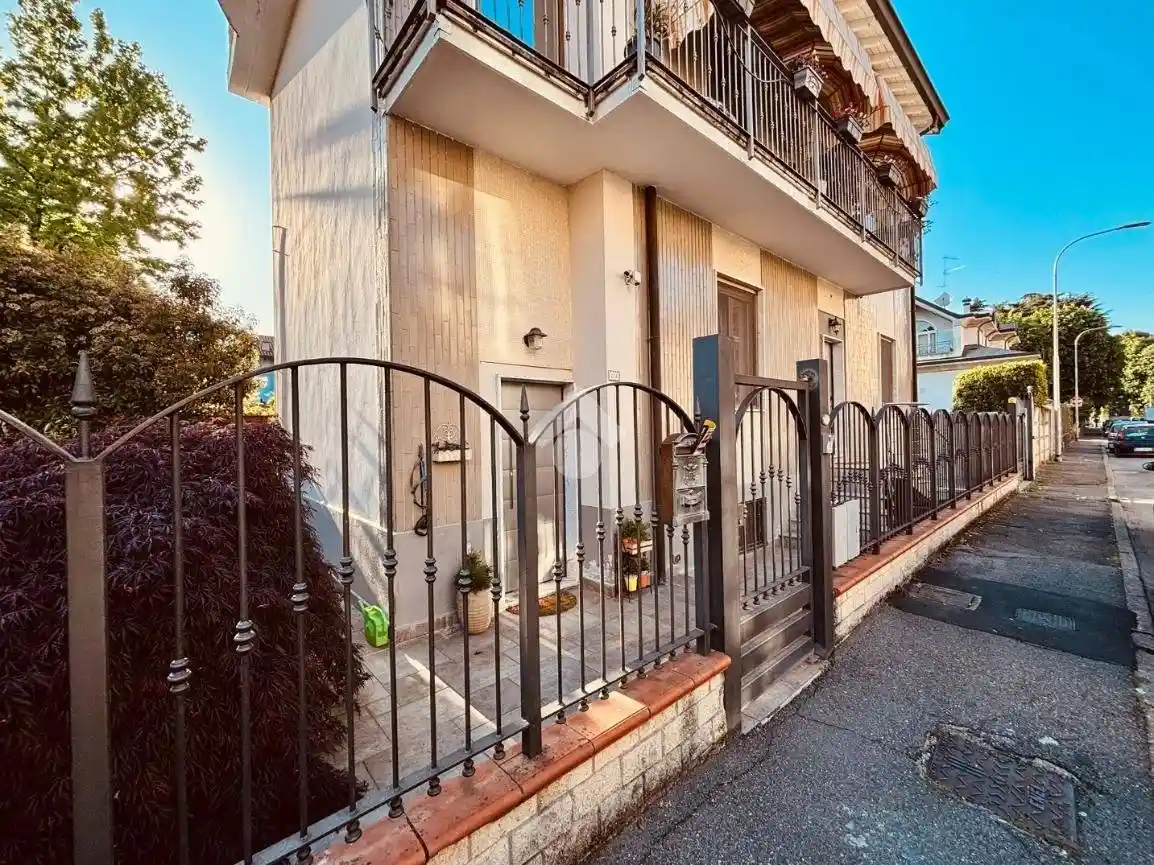 Appartamento in vendita a Rho