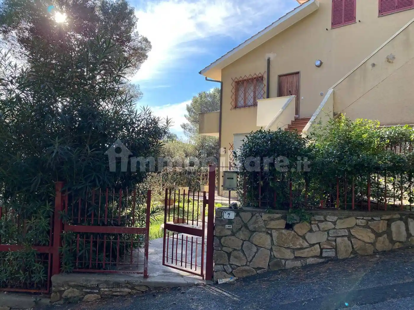 Appartamento in affitto a Rosignano Marittimo