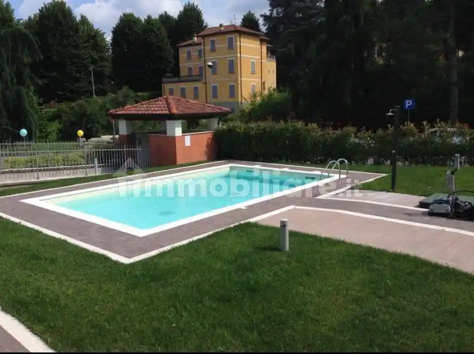 Appartamento in vendita a Imbersago