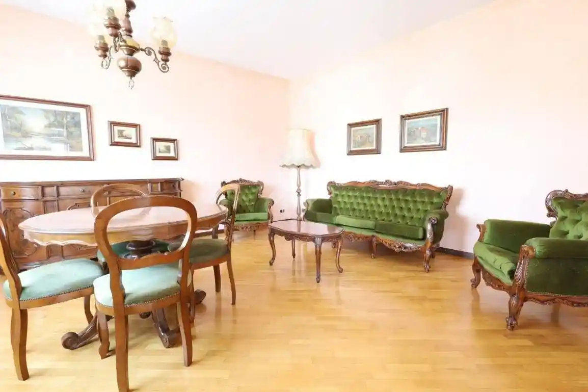 Appartamento in vendita a Montecchio Precalcino