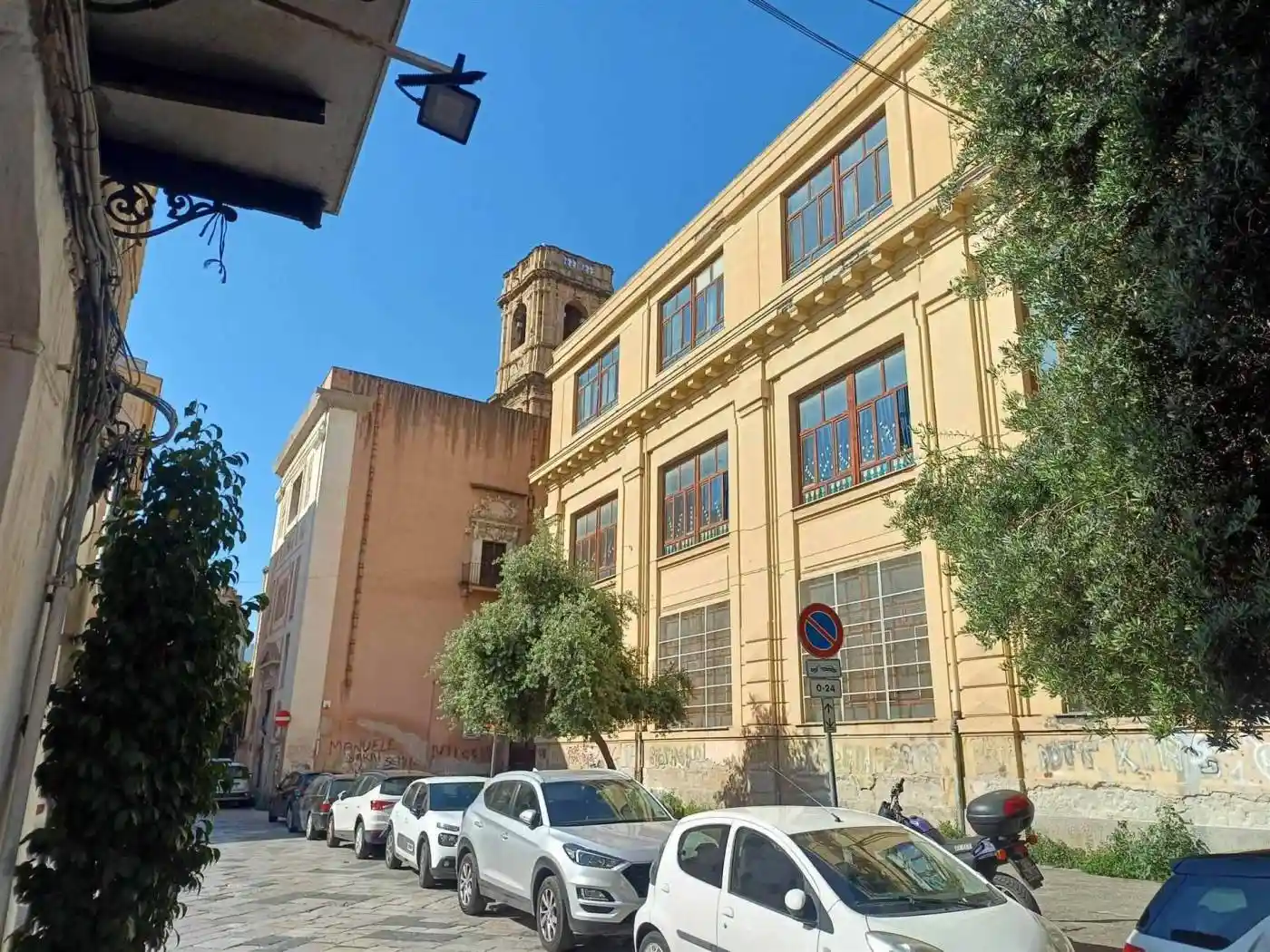 Appartamento in vendita a Palermo