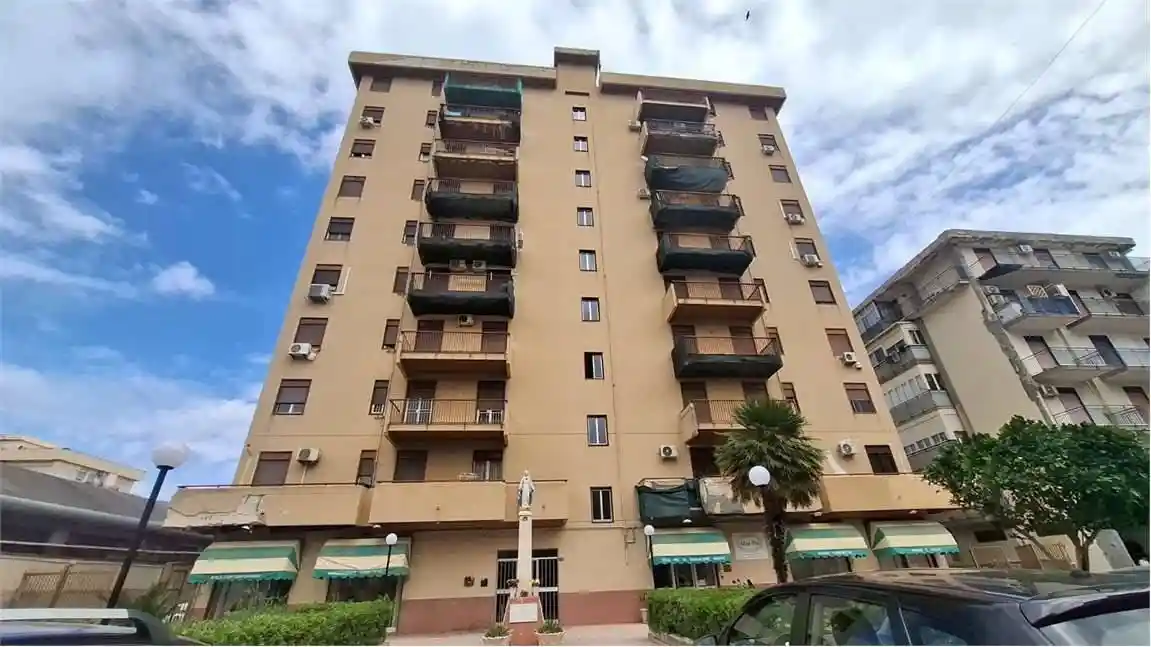 Appartamento in vendita a Palermo