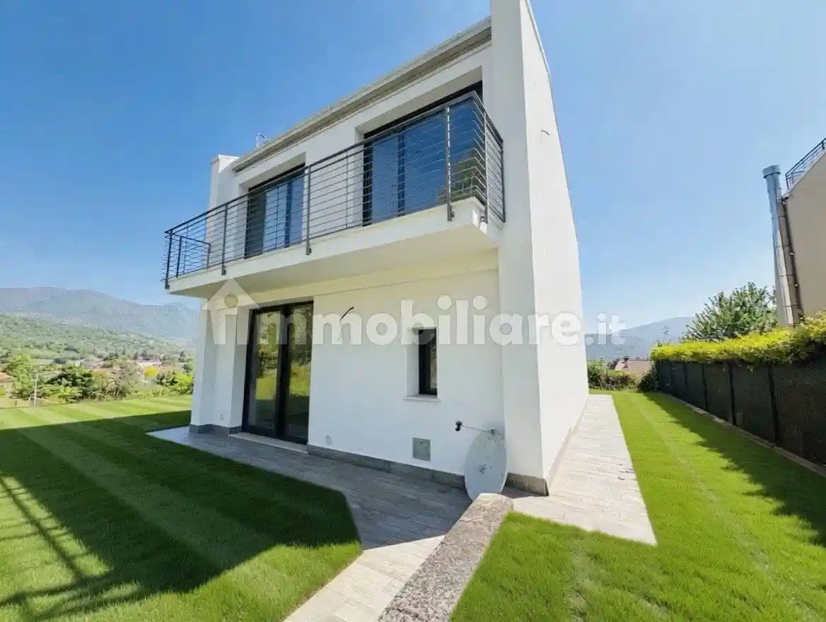 Villa in vendita a Collebeato