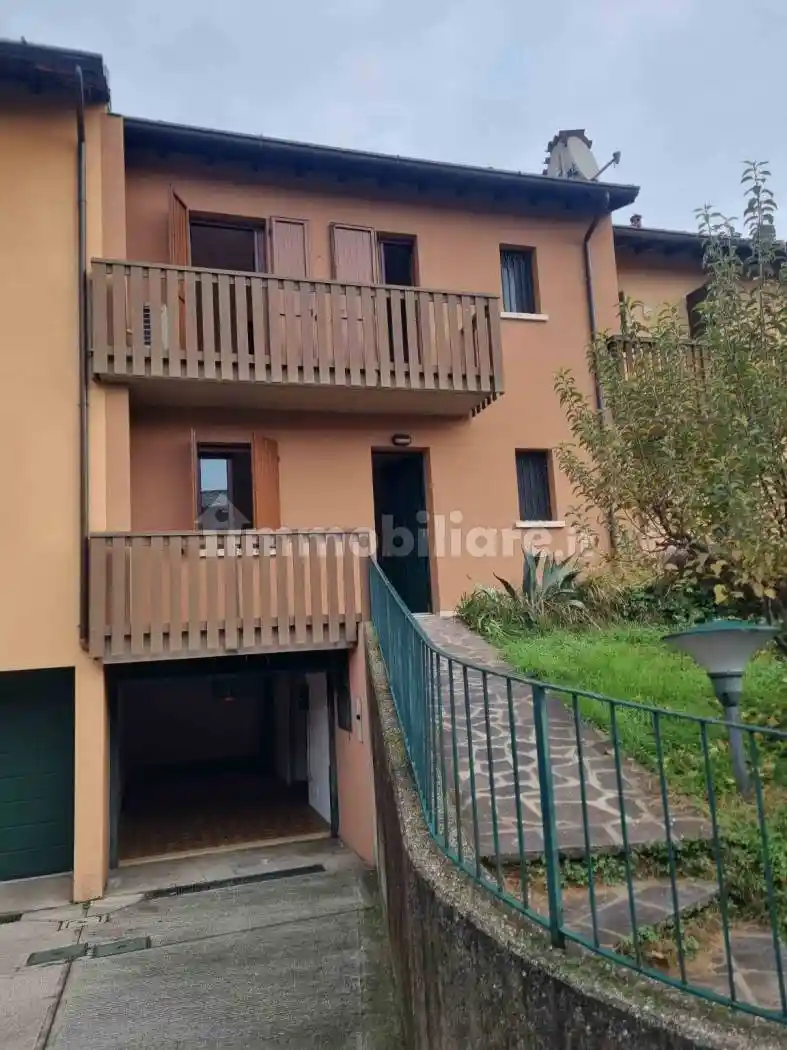 Villetta a schiera in vendita a Flero