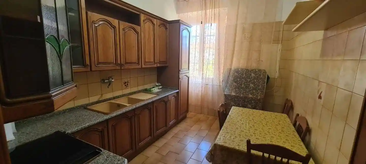 Appartamento in vendita a Livorno