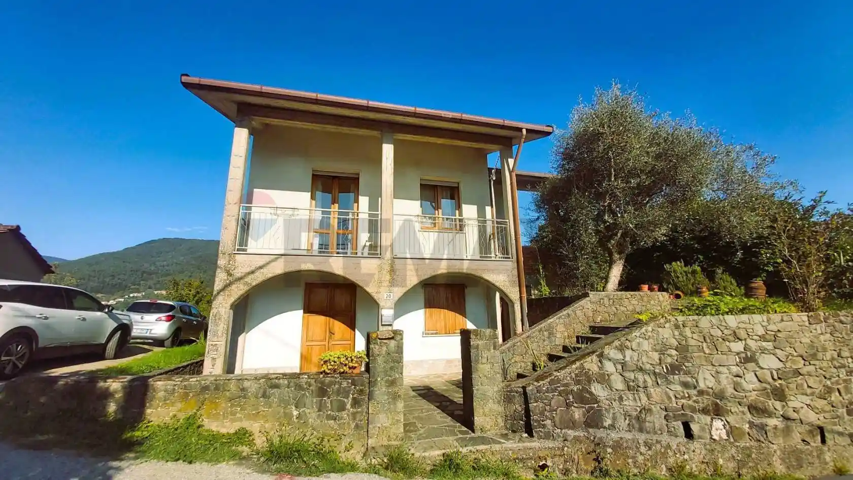 Casa indipendente in vendita a Beverino