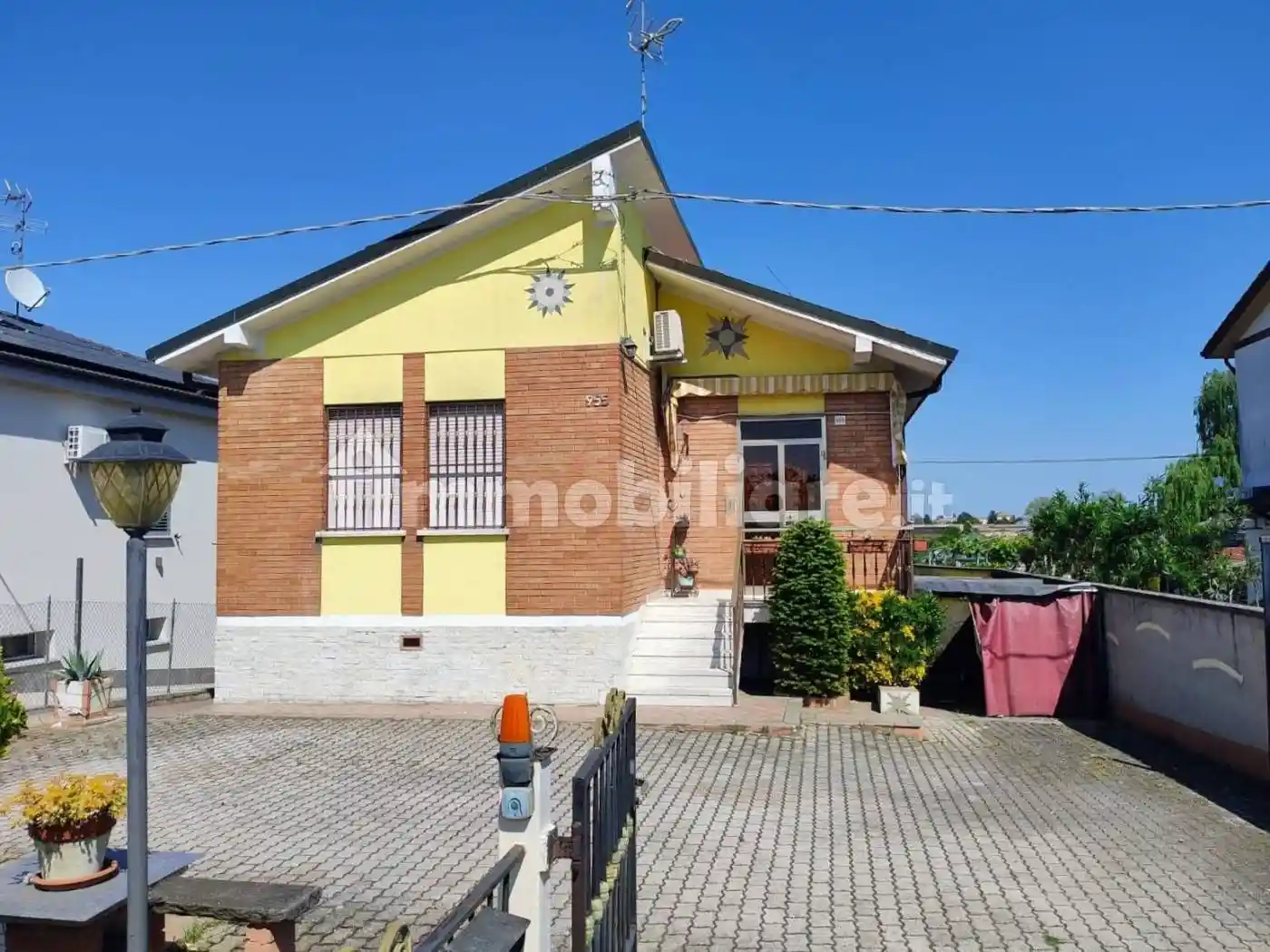 Villa in vendita a Ferrara