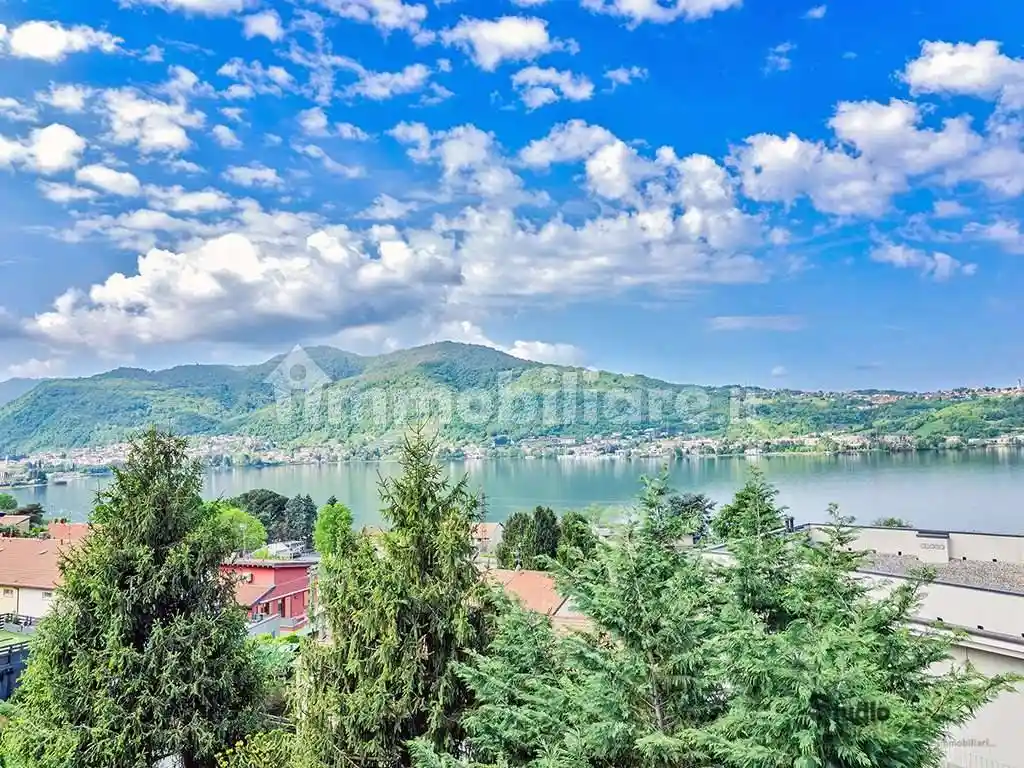 Appartamento in vendita a Lecco
