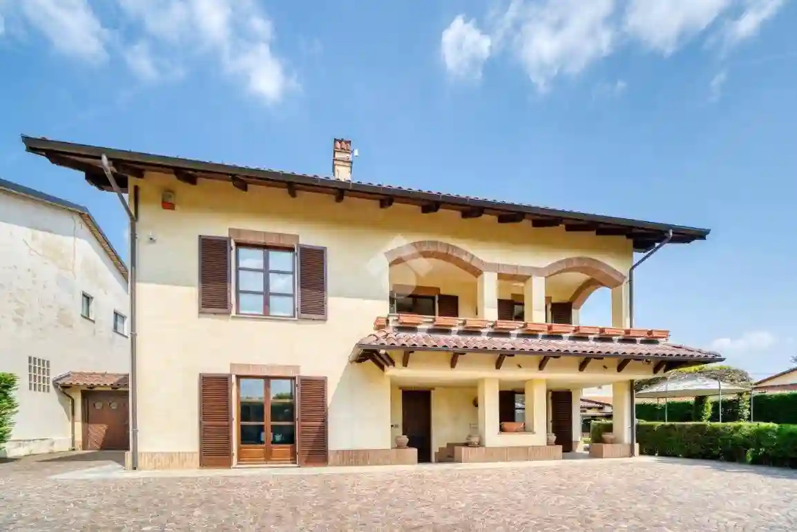 Villa - foto 2