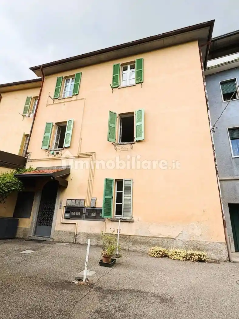 Appartamento in vendita a Como