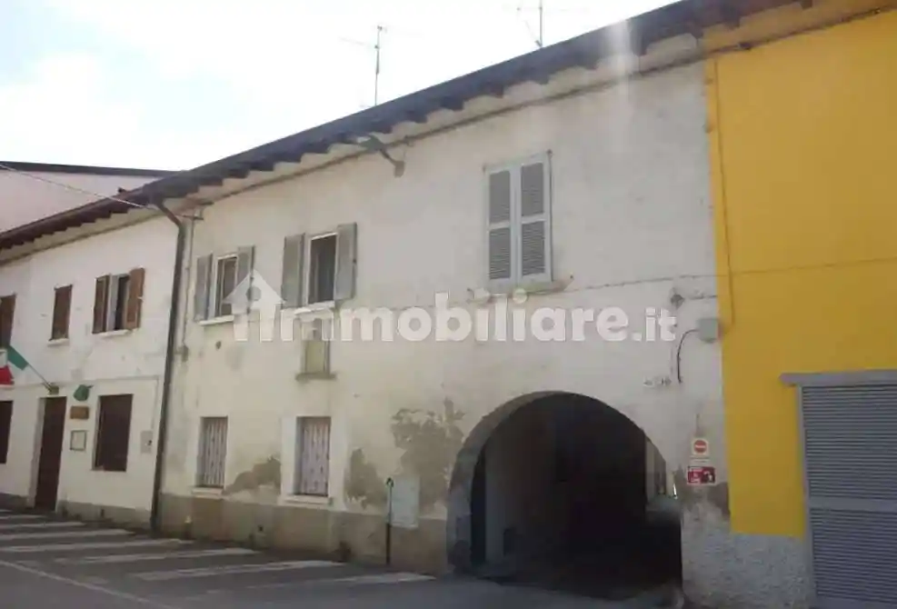 Appartamento in vendita a Cornate d'Adda