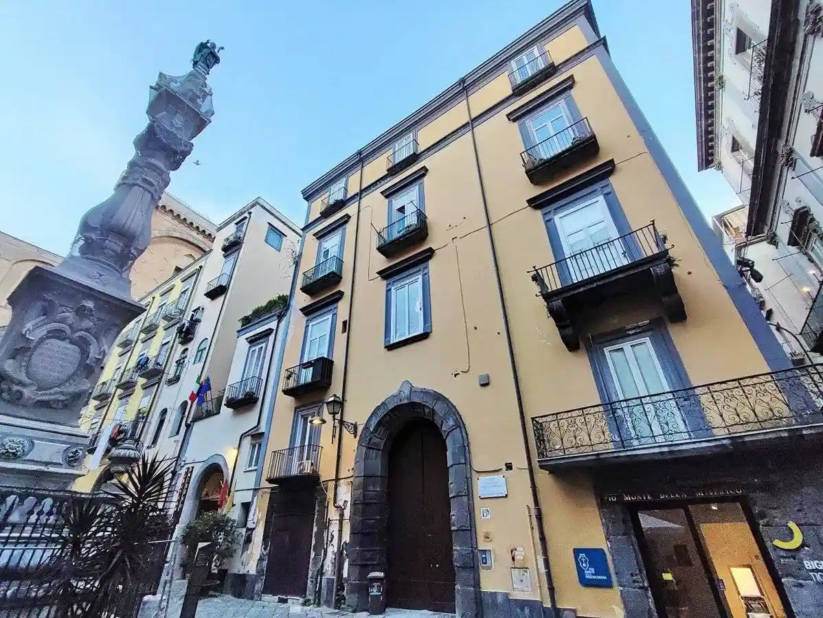 Appartamento in vendita a Napoli