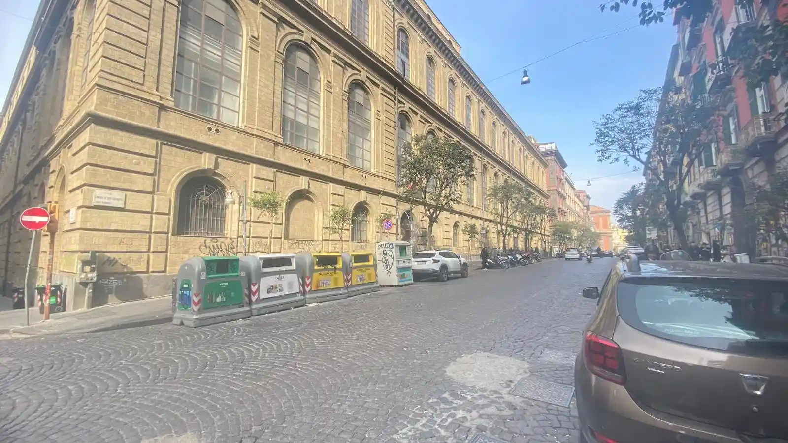 Appartamento in vendita a Napoli