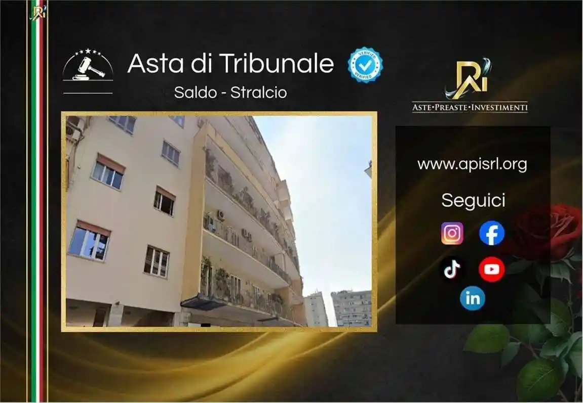 Appartamento in vendita a Napoli