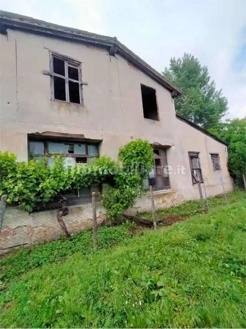 Rustico - Casale in vendita a Farra di Soligo