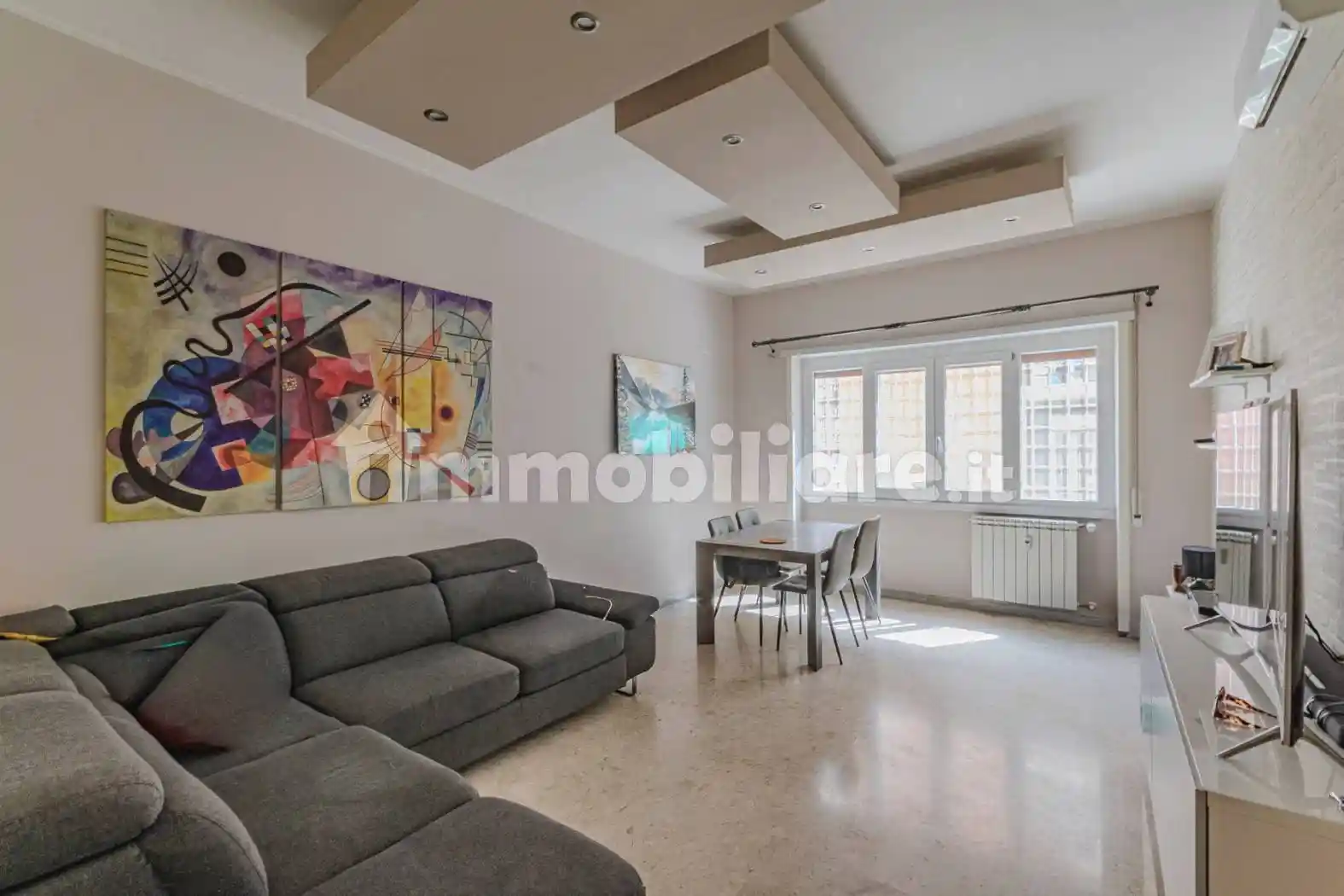 Appartamento in vendita a Roma