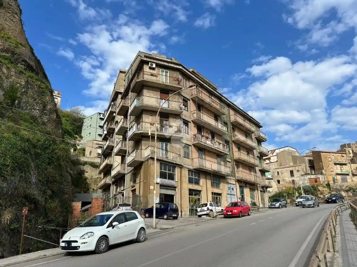 Appartamento in vendita a Enna