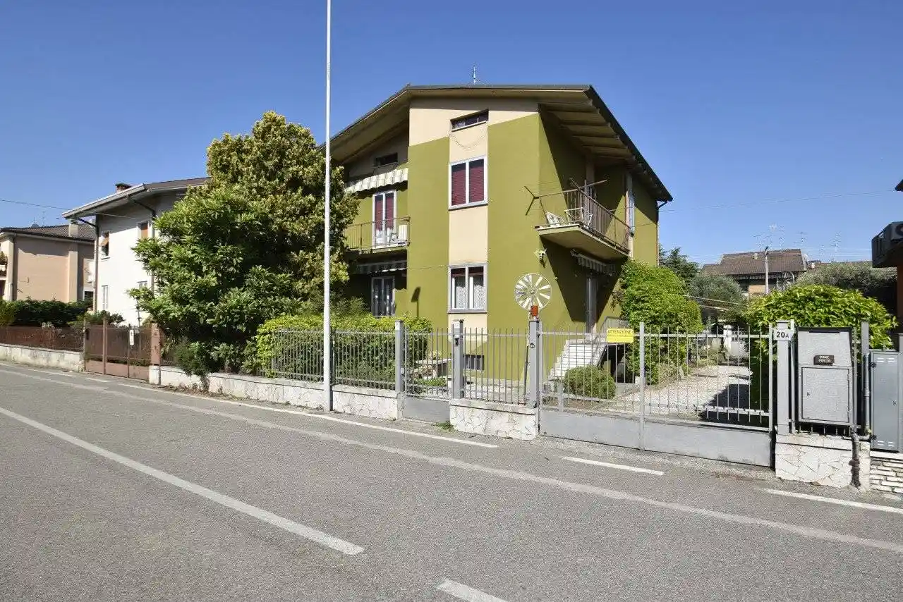 Villa in vendita a Bussolengo