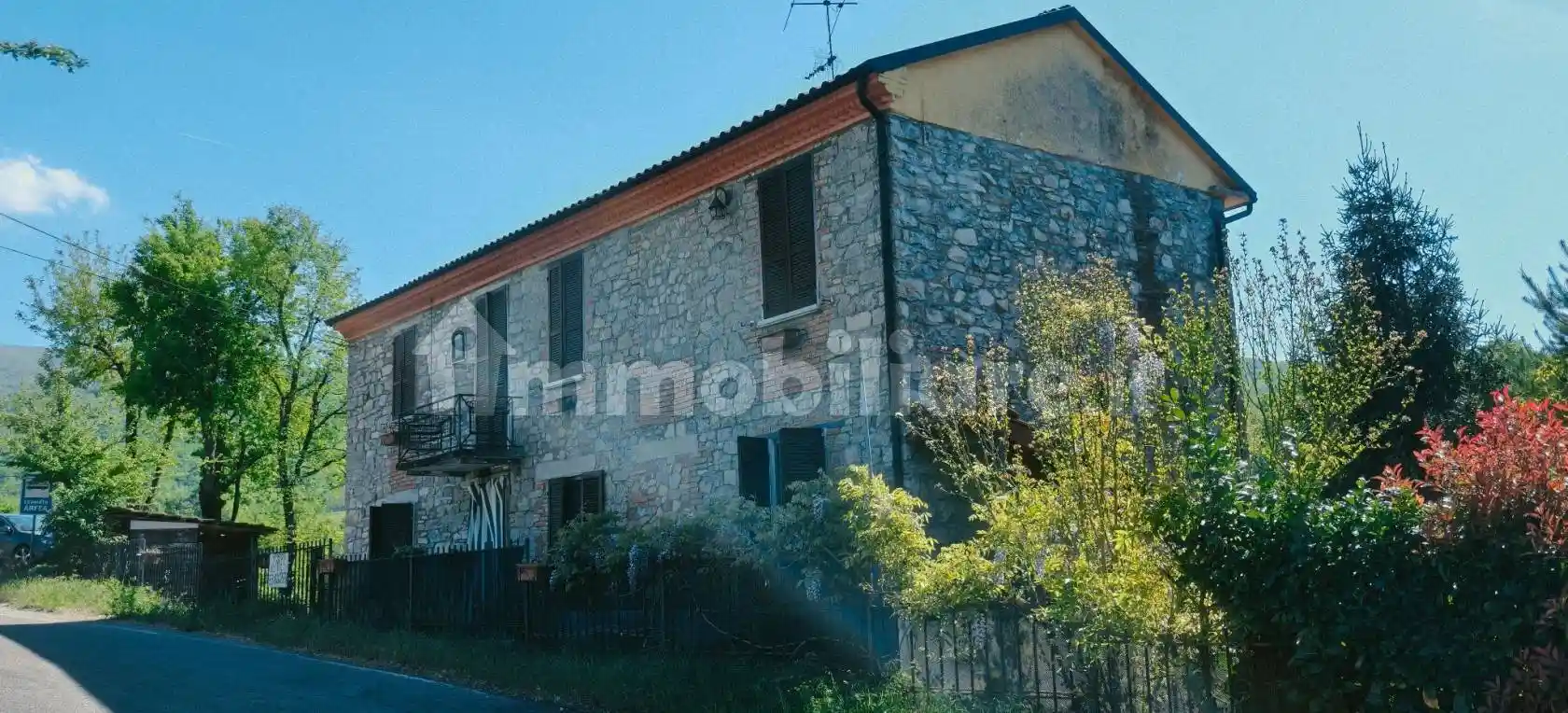 Rustico - Casale in vendita a Montacuto