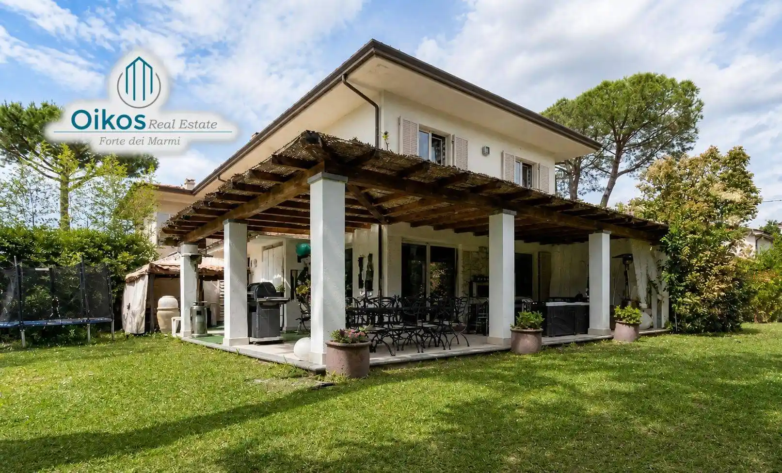 Villa in vendita a Forte dei Marmi