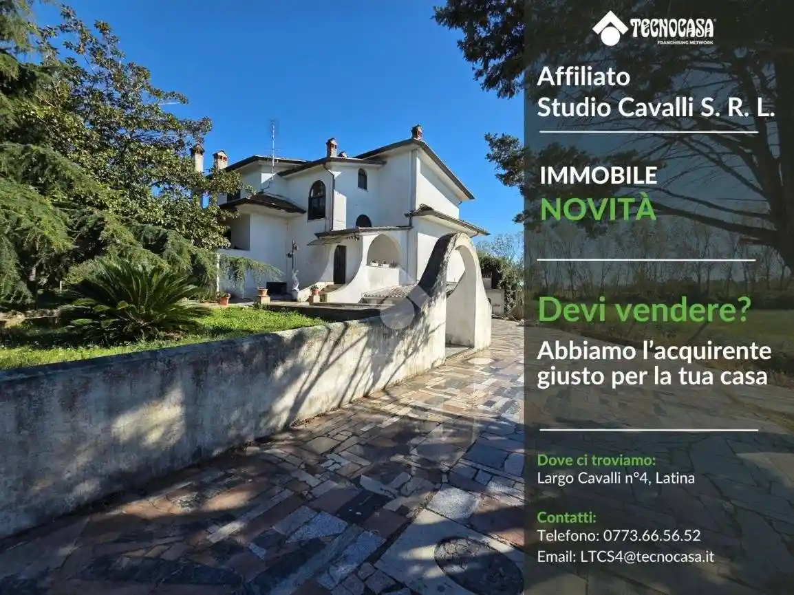 Villa in vendita a Latina