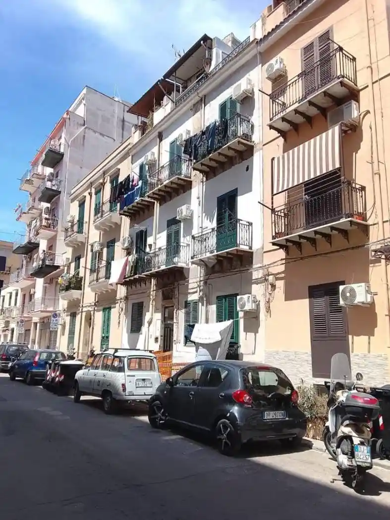 Appartamento in vendita a Palermo