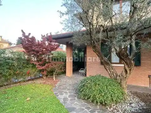 Villa in vendita a Abano Terme
