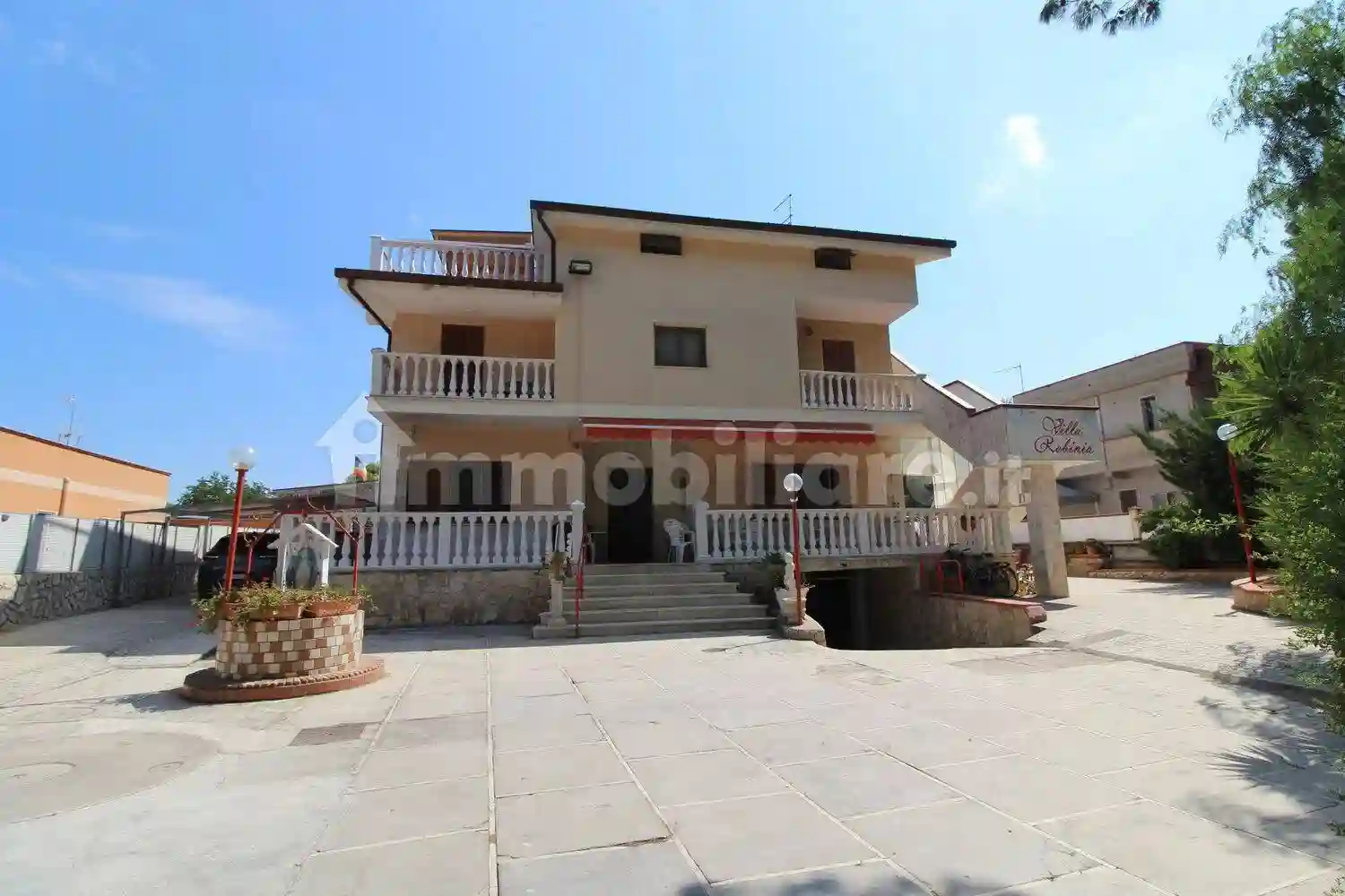 Villa - foto 2